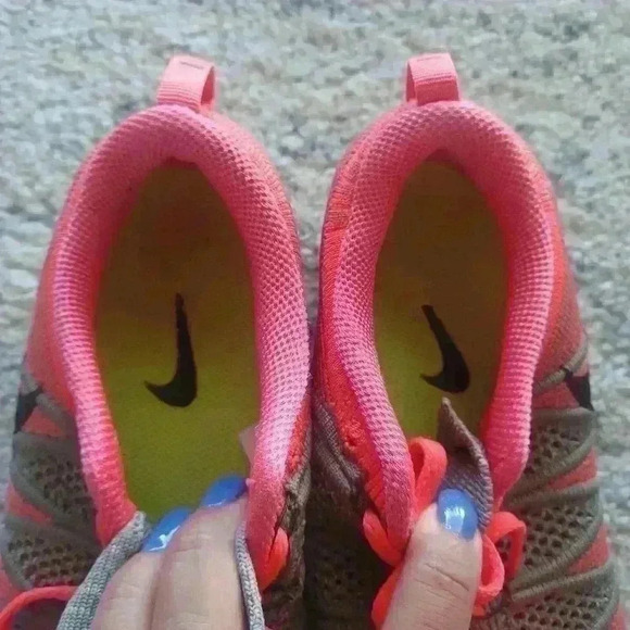 Nike Women’s Gray & Pink Flyknit Lunar 2 Lightweight Running & Training Shoe 7.5 - Picture 13 of 16